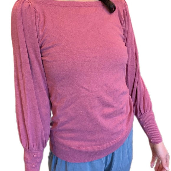 Ann Taylor Factory XS Preppy Pink Women’s Shirt Ruched Shoulders Buttoned Cuffs - Picture 2 of 5